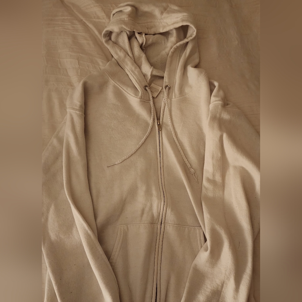 White zip up hoodie
